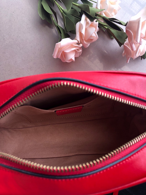 激安グッチバッグコピー着用イメージ